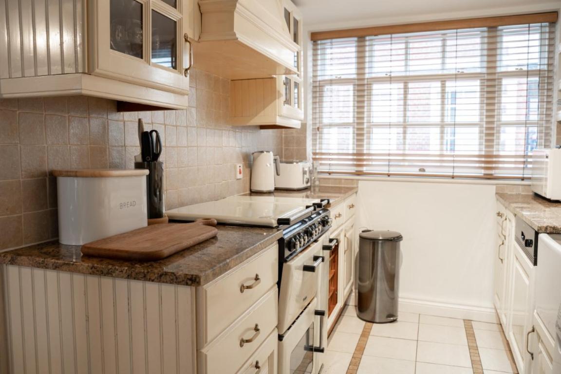 Perfectly Located Central Chester Town House -2Br Exteriér fotografie